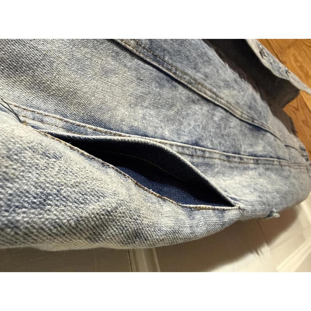 Thrill distressed full length jean jacket Small - Picture 7 of 8